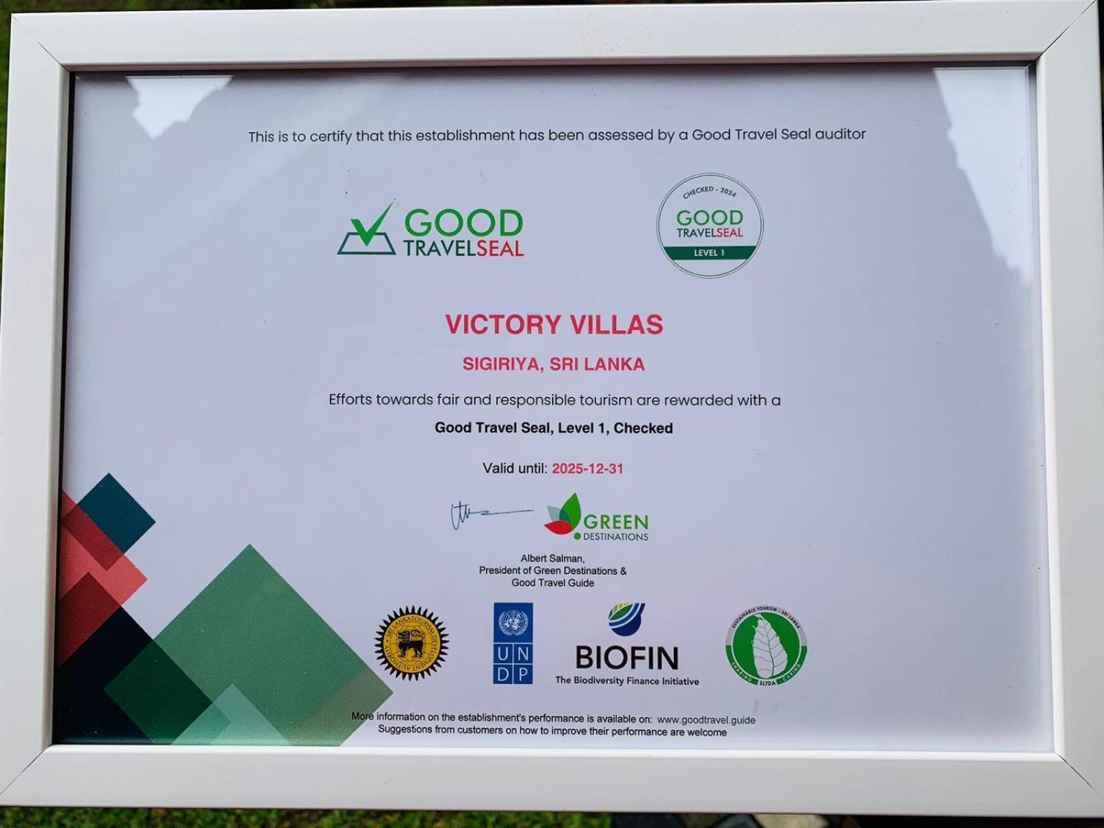 Victory Villa سيغيرِيا المظهر الخارجي الصورة